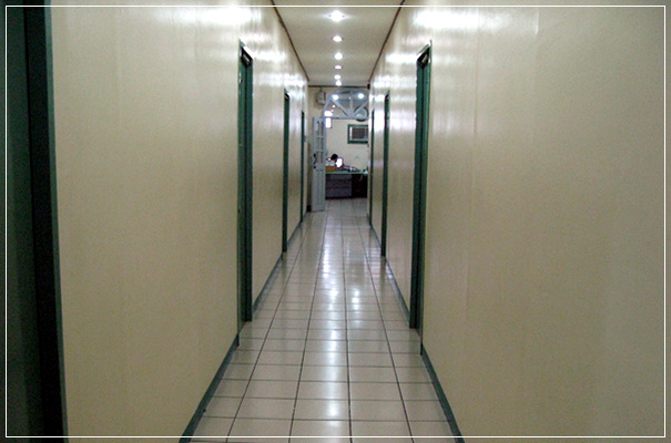 0bil-1-ptroomway.jpg