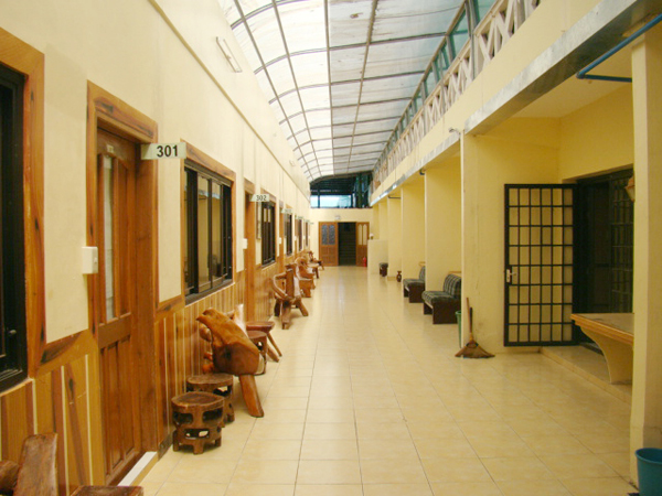r1.jpg