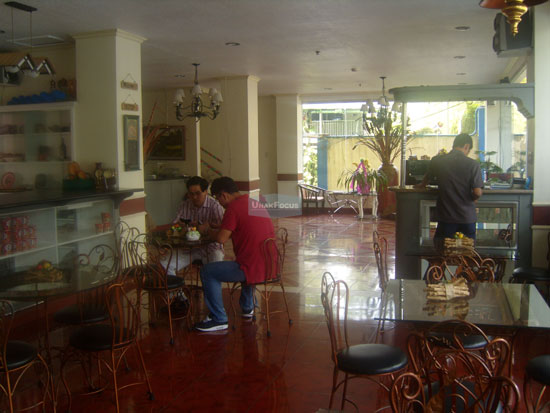 S1034353.jpg
