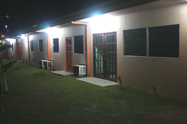 030.jpg