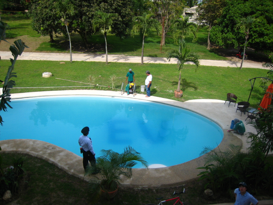 EV_pool6.jpg