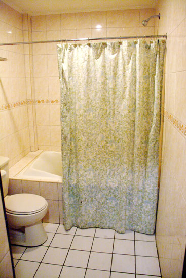 room3_06.jpg