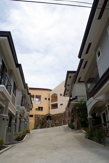 DSC10326-copy.jpg