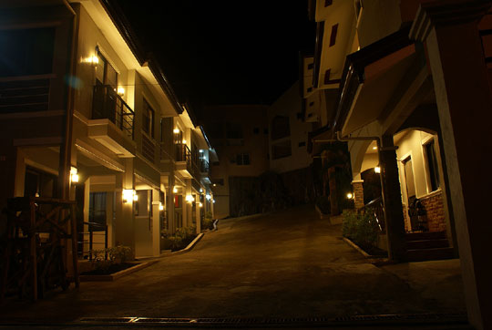 DSC10475-copy.jpg