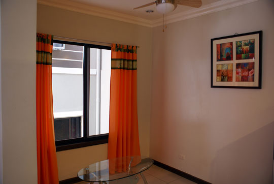 DSC10397-copy.jpg